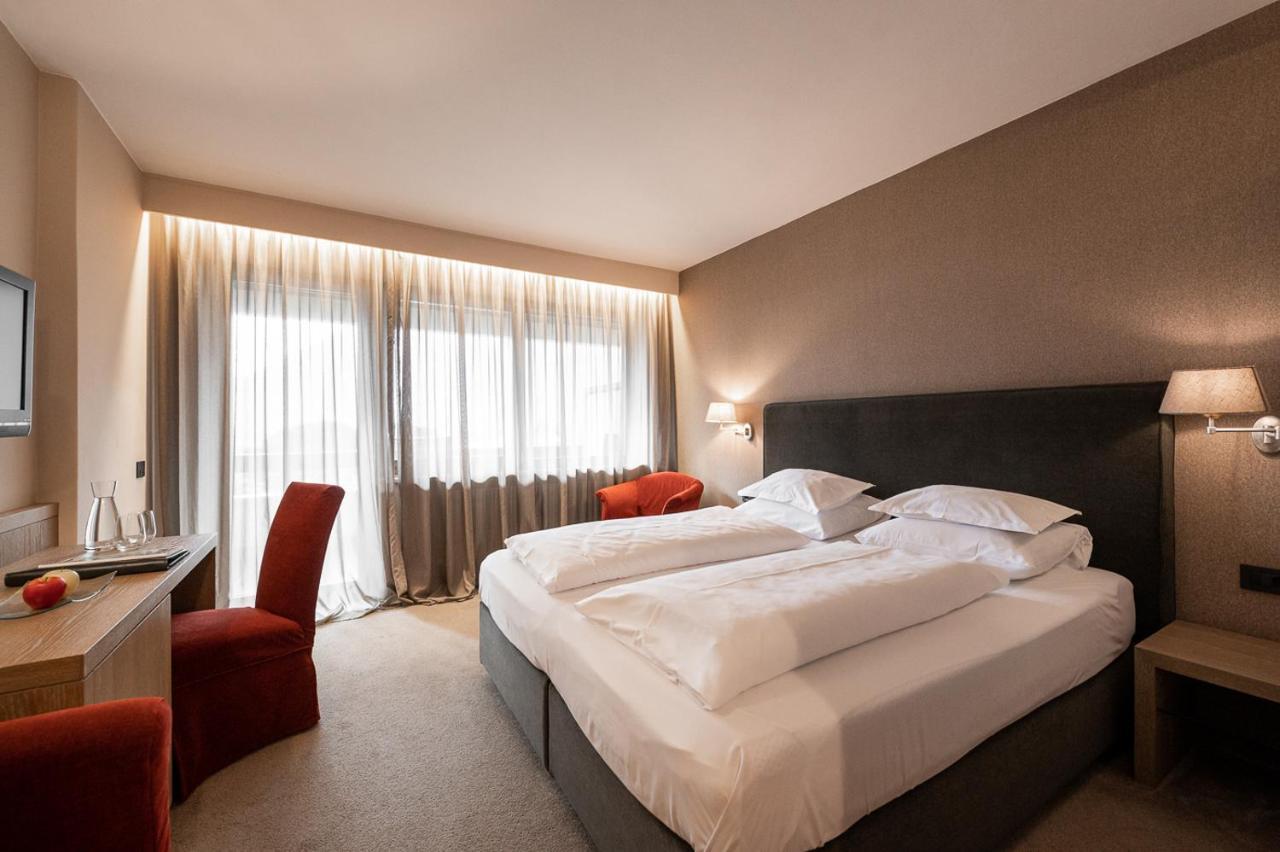 Hotel Pollinger Merano Exterior photo