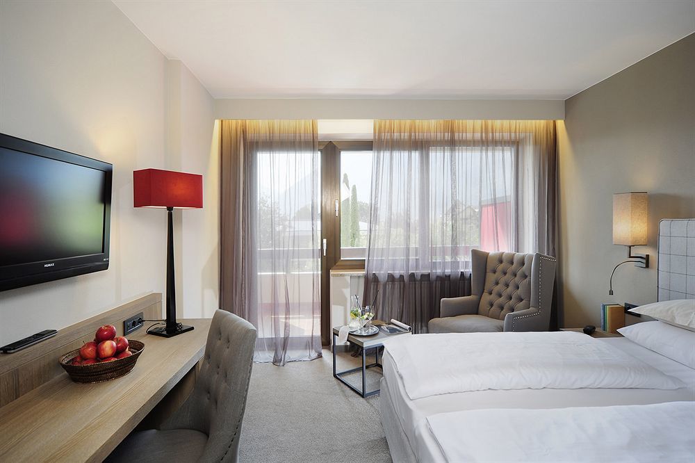 Hotel Pollinger Merano Exterior photo