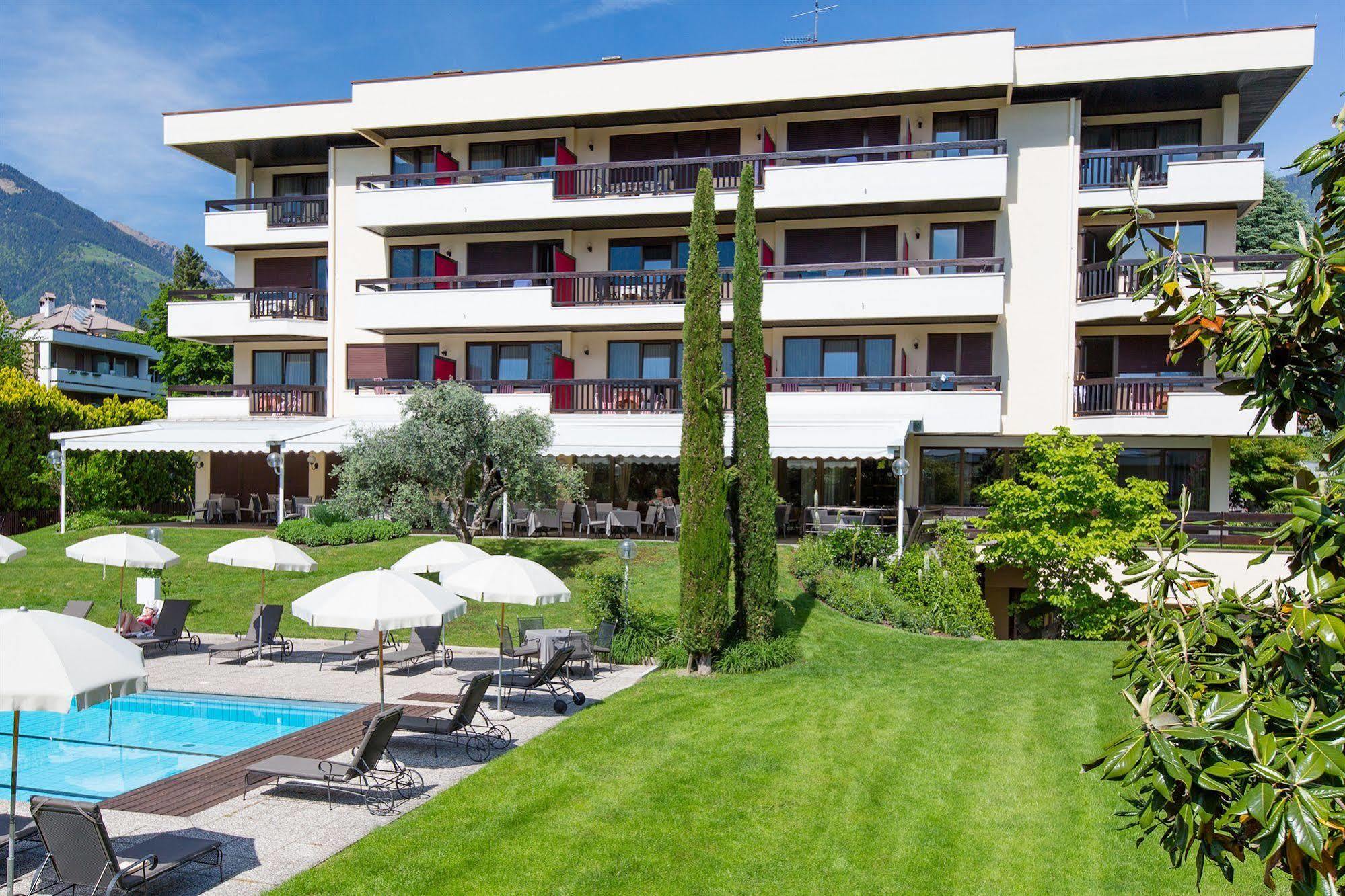 Hotel Pollinger Merano Exterior photo